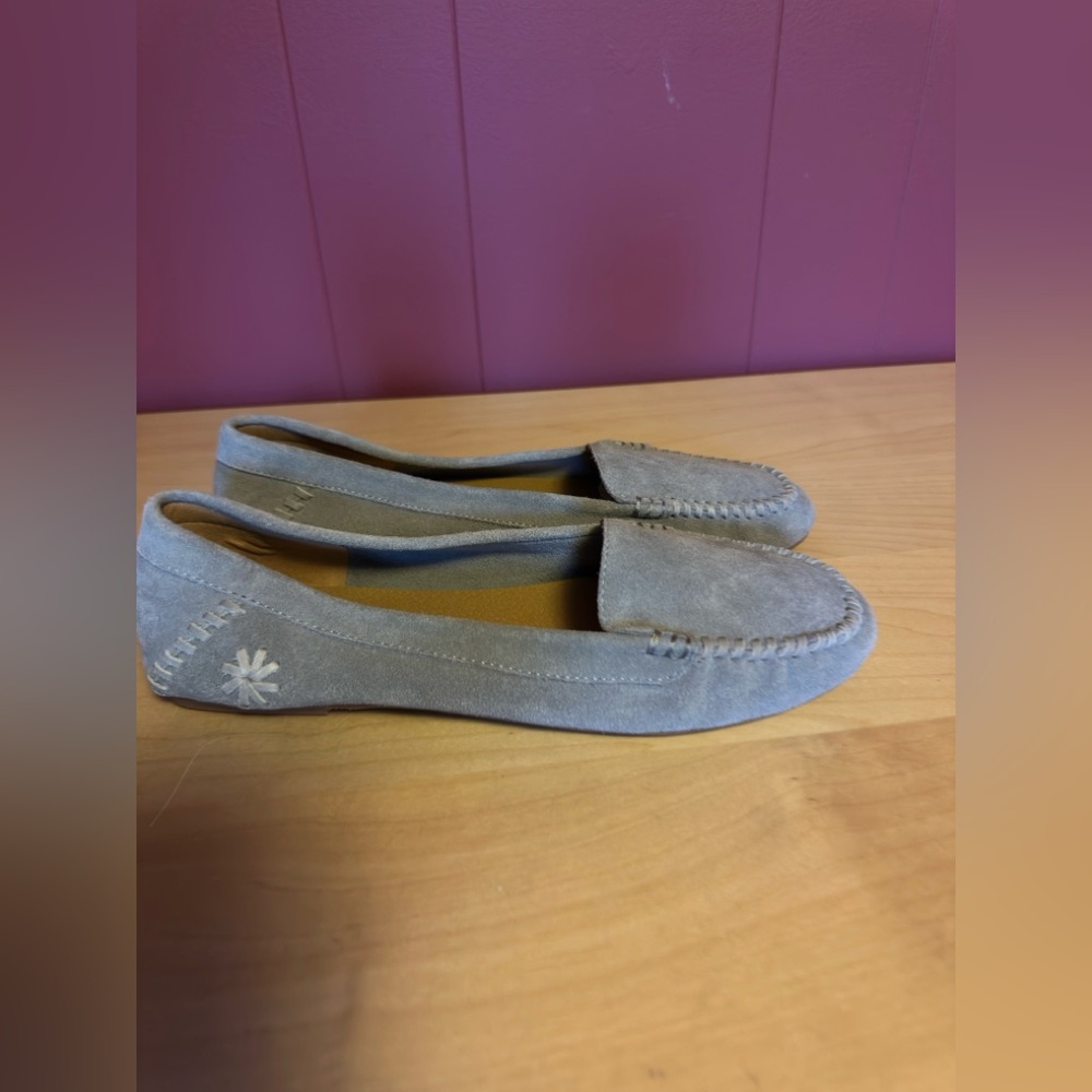 Jack Rogers Light Gray Suede Moccasins